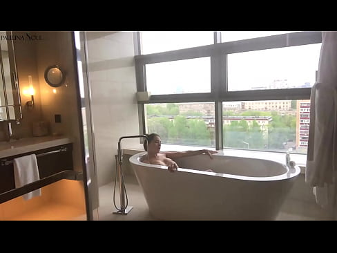 ❤️ Tremenda nena masturbando apasionadamente su coño en el baño ❤ Porno ruso en es.onlydesiporn.ru ❌️