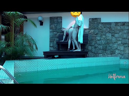 ❤️ El jefe invita a la criada a la piscina, pero no pudo resistirse a una caliente ❤ Porno ruso en es.onlydesiporn.ru ❌️